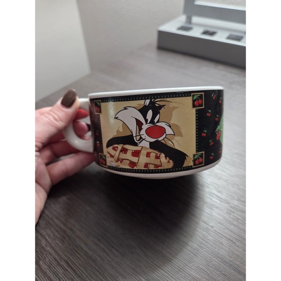 Warner Bros. Other - Vintage Looney Tunes Soup Mug/Cup 1998‎ Warner Bros.